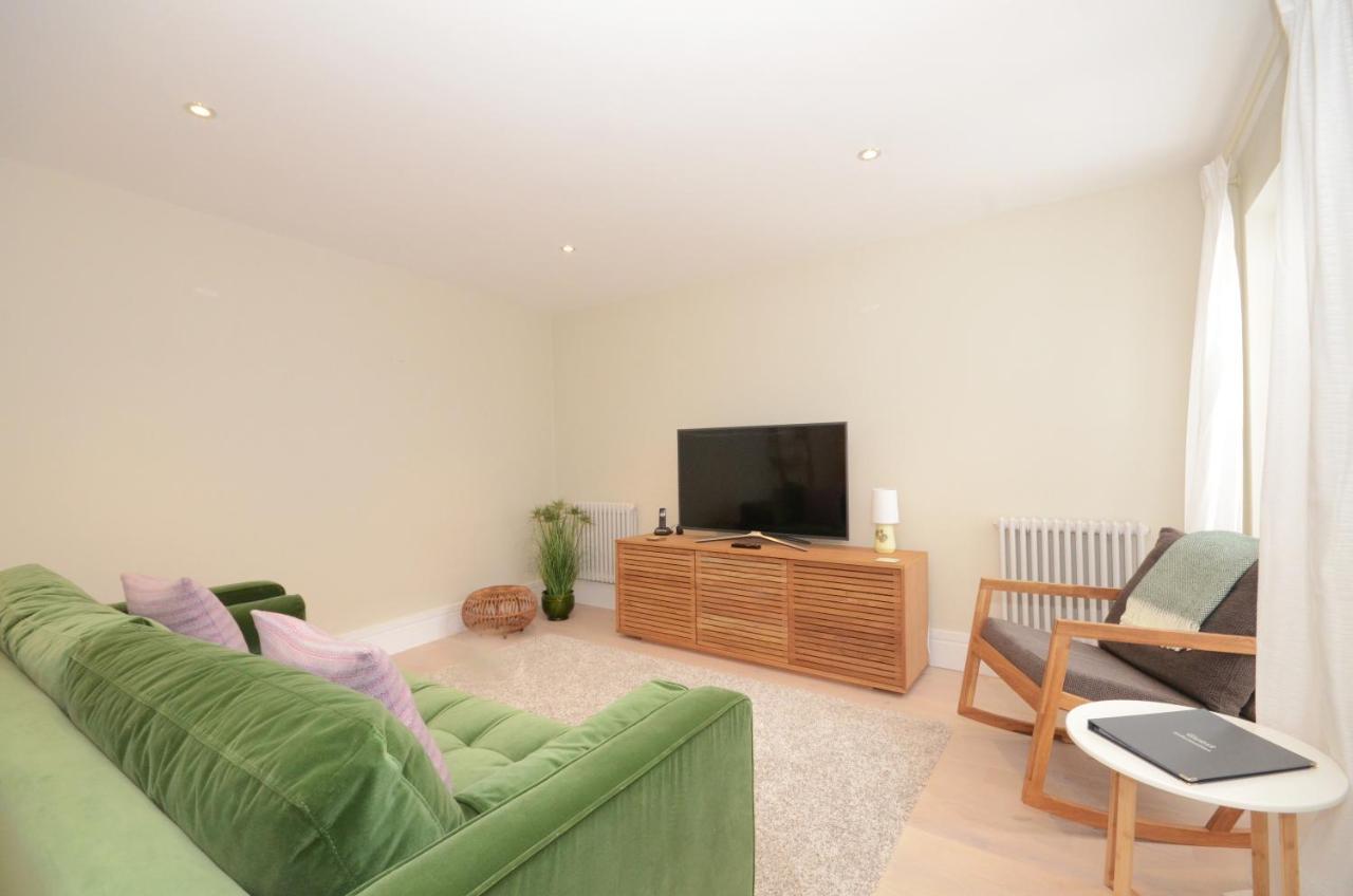 The Mews - 2 Bedroom Luxury, Spacious House With Free Parking York Exterior photo